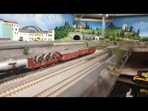 FS Gr 835 con merci misto