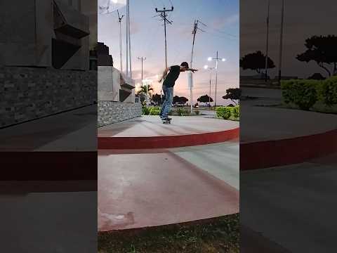 Heelflip Manual en la Plaza Francisco de Miranda, Carúpano, Venezuela #skateboarding #youtube #skate