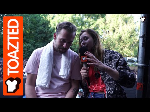 Girls Love DJ's | On New Releases,Performing Alone, Stage Experience, Coachella | Toazted