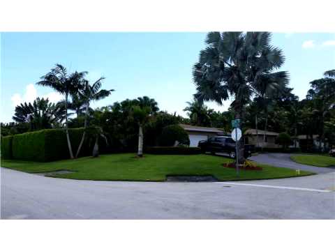 8843 SW 185 LN,Miami,FL 33157 House For Sale