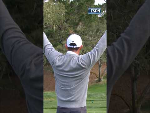 Rory DUNKS IT for an ace 🚨