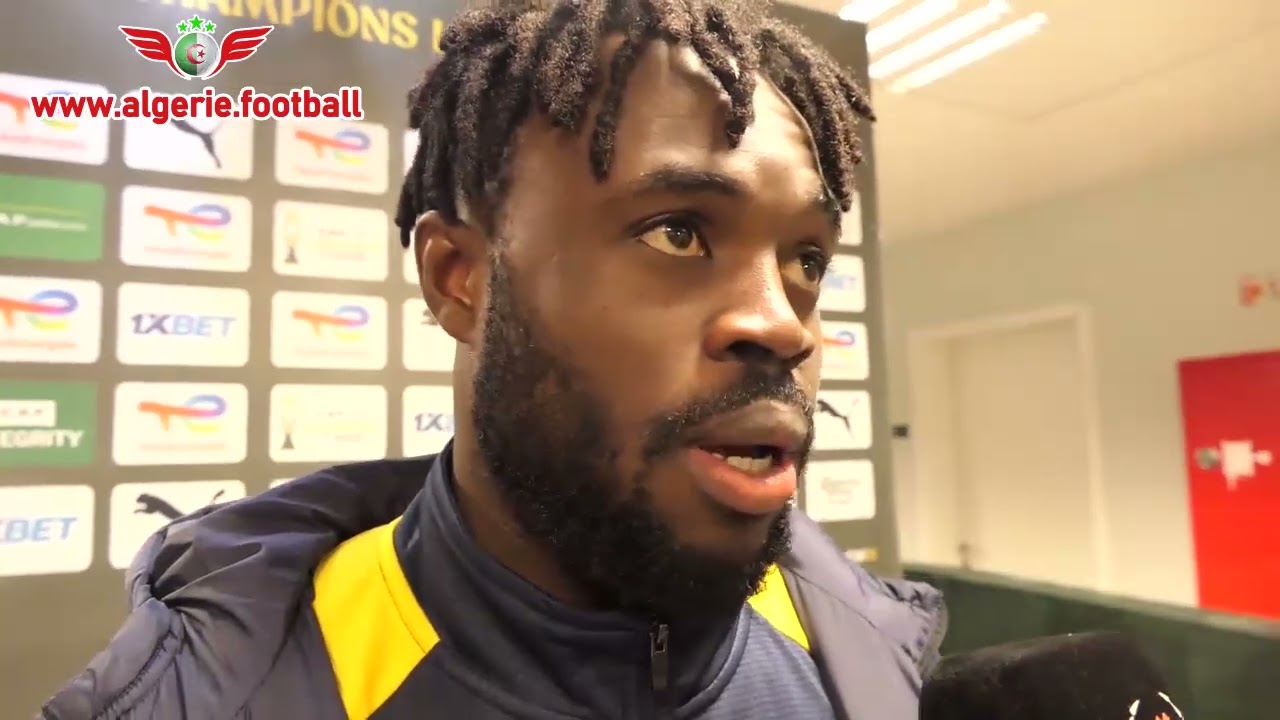 Zone Mixte avec les joueurs du match JS Kabylie - FAR Rabat - Vidéo