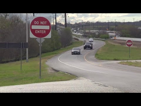 Why TxDOT is transitioning away from two-way frontage roads