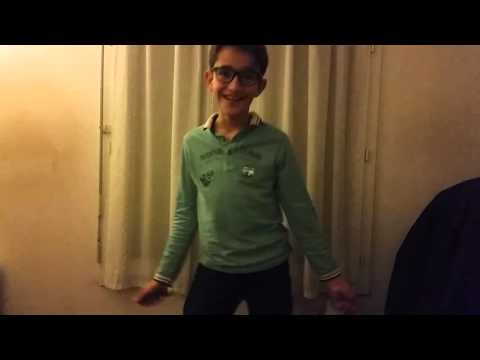 l'école des fous épisode 1 : la chanson