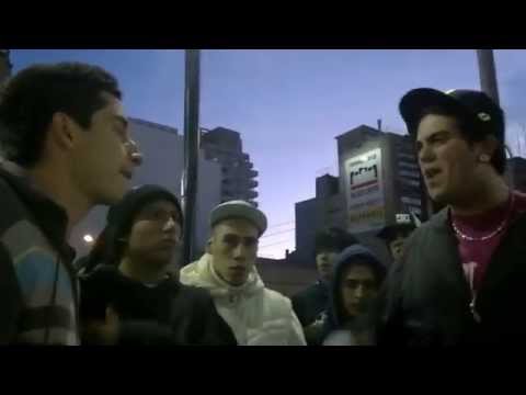 TOUK vs DOGOR  "A llorar a tu casa" (Abasto 09 09 2012)