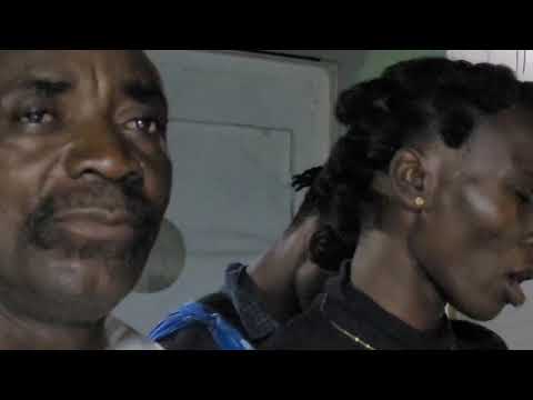 Gadu mi ta naki yu dóó fuka móó mi🙏