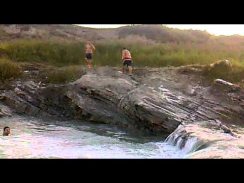 Bomba bombelor vine din teisani 2010