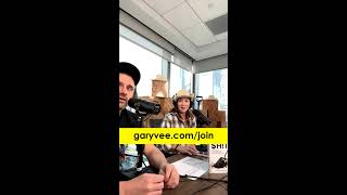 Gary Vaynerchuk Hosts Live Sales Event for 'Shoveling Shit' Book thumbnail