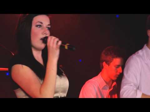 Karlova Superstaar 2011 - Laura Kiili - Just Tonight