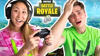 TEACHING LIZ TO PLAY FORTNITE!! (SHE GOT A KILL)