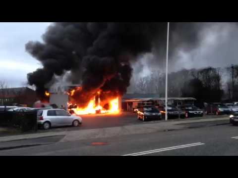 Brand i autoværksted