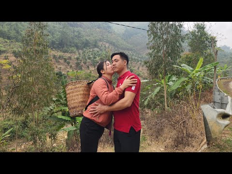 The electrical engineer unexpectedly received a sweet, joyful kiss from the single mother.