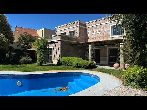 Video de YouTube - Casa en Venta de 4 dormitorios con Piscina, Jardín y Garage en Carrasco, Montevideo
