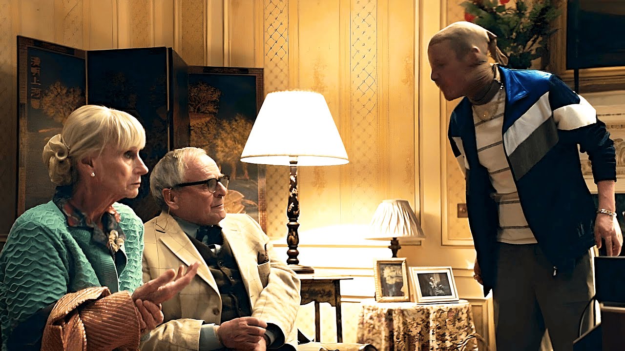 4 Friends Break Into House Of Weak Old Couple, But Turns Out They Are Not So Weak