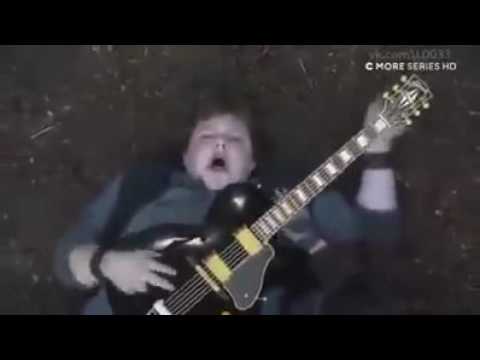 Hold the chord - Guitarist HODOR