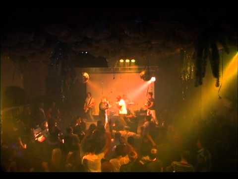 B-Reign - Rock The Yard