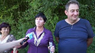 Как се пълнят дупки с пръст и кал, вместо с асфалт... Свършена работа или замазване на очи е това...