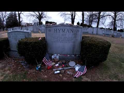 Joey Ramone's Gravesite