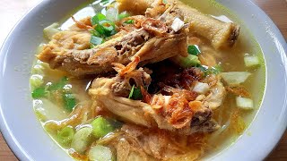Download lagu Resep Soto Tulangan Ayam. Kuahnya Bening Seger Banget‼️ mp3