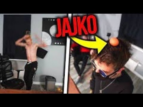 Kto dłużej utrzyma jajko na głowie kamerzysta reupload