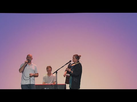 Isbells - Hold You | De zevende dag