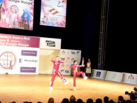 MOSCOW 2010 ACRO - Johnny COOMANS - Nathalie VANIERSEL.avi