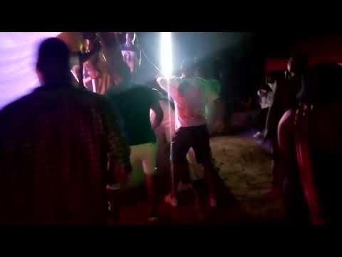 mesen selekta x Howcome on the stage