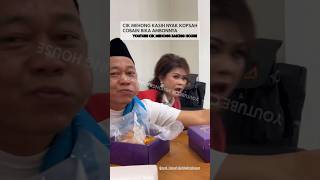 Download lagu Cik Mehong is getting even more outrageous in front of Nyak Kopsah, making this sarcastic comment... mp3