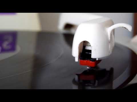 Proof-of-concept: a cheap phono cartridge on Braun PC3-SV turntable