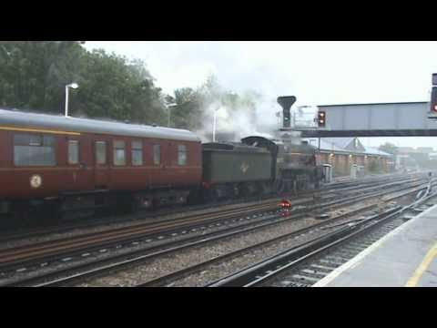 A very wet DCE at Eastleigh With 60019 Bittern and 30777 Sir Lamiel