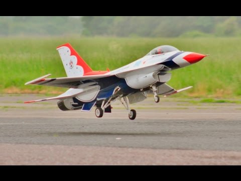 F-16 FIGHTING FALCON & HAWKER HUNTER RC - STEVE & DARRIN AT LONG MARSTON - 2016