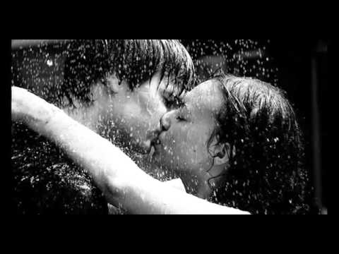 Paul Mauriat Grand Symphonix Orchestra - L'amour C'est Comme Les Bateaux