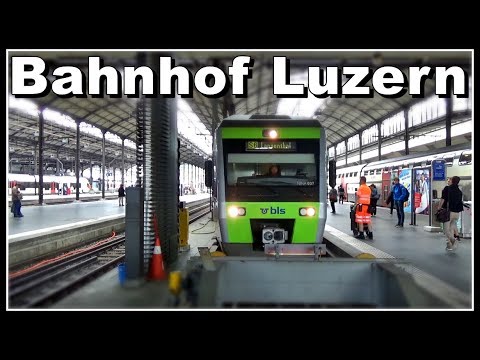 Bahnhof Luzern / Railway station Lucerne, Switzerland