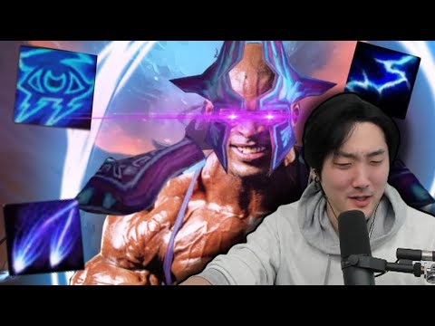 Reacting To GODLY Arcane Mage