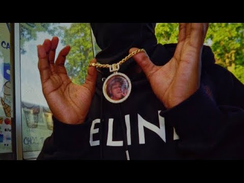 MEECH  and JAWNIEAPPLETREE