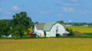 preview picture of video 'Beautiful Barns from Mississippi to Indiana'