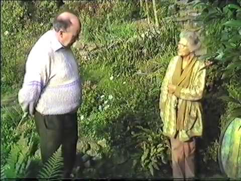 Mary Caine explains the Holy Grail at Chalice Well