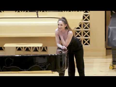 Veronika Kaiserová a T. Papoušková - Božínku, ten je hezké... Kradla jsem! (L. Janáček - Bystrouška)