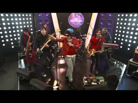 Me vuelvo al sudeste - Jóvenes Pordioseros en "EN ESTEREO" [HD]