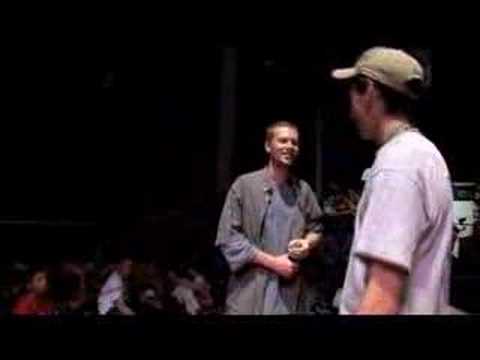 Red Bull-Batalla de gallos 2006- Jodido Pelirrojo vs Delson