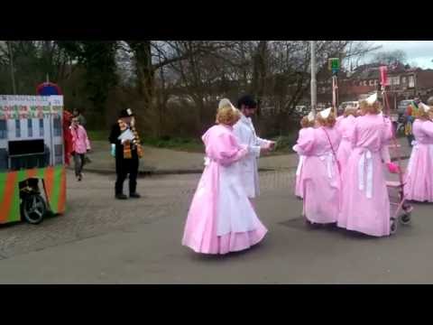 Tilburg carnaval 2016 (2/5): VG Halleej, Pipo, Sous-Chefs, Veul Sjaans, Kwikmedrillekes