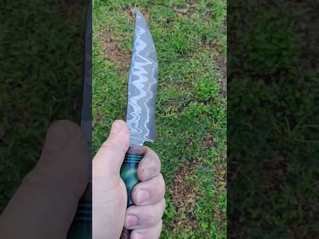 Vídeo relacionado con Nemesis Now B4507N9 Grial 17cm Cáliz, Resina con Acero Inoxidable