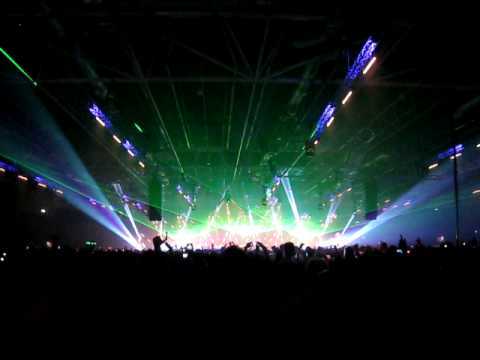 Trance Energy 2009 - Armin van Buuren plays Delerium vs. Gareth Emery - This Is Silence