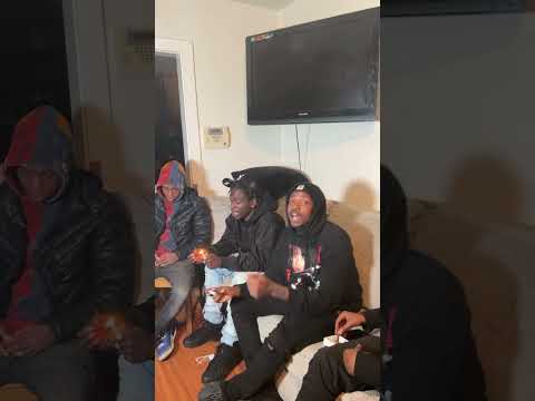 Ran Into 1100 Himself & ProducedbyMitchell In The Oakland Trenches!