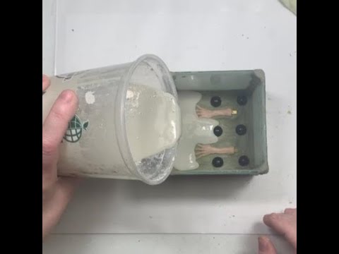 0057 Thomas Stop Motion Puppet - Silicone Hands Part 3 (Hard Mold First Half) - MOREZMORE