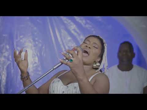 KANDICE QUEEN - ATTRAPE TON POISSON