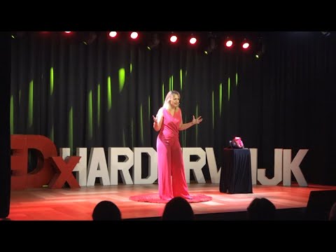 Krijg het maar over je lippen | Marije Wielenga | TEDxHarderwijk
