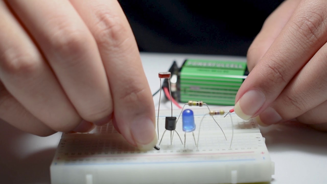 How To Build An Automatic Night-Light