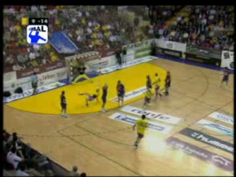 Pevafersa Valladolid 30 - F.C. Barcelona Borges 33
