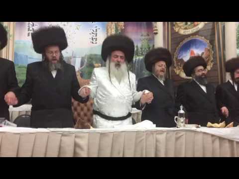Simchas Beis Hashoeva 5777 With Krula Rebbe